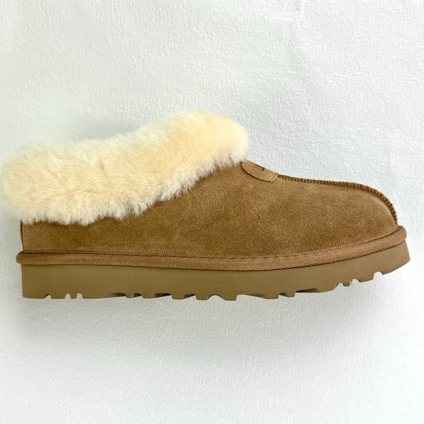 Self-pickup 💰400 UGG Tatzite glutinous pumps, easy to put on and take off, model 4810, casual slip-on fur shoes, short boots, color: maroon, reindeer, antelope brown, black, gray 𝚜𝚒𝚣𝚎: 𝟯𝟱-𝟰𝟬